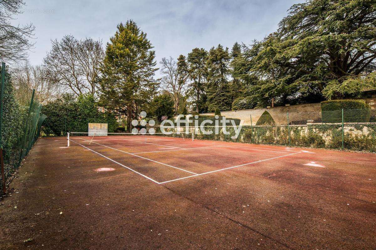 Maison 481 m² à Gouvieux  - photo 8