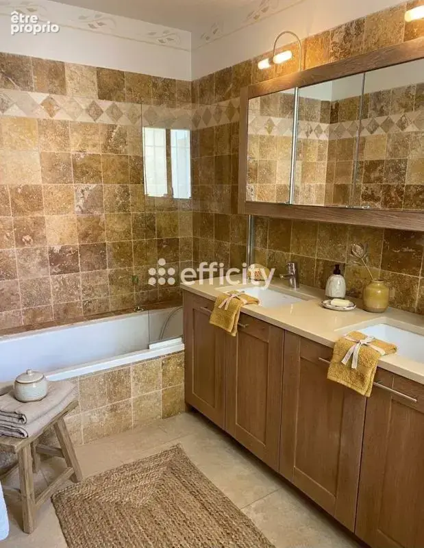 Maison 4 pièces 106 m² à vendre à Sainte-Maxime (83120) - photo 10