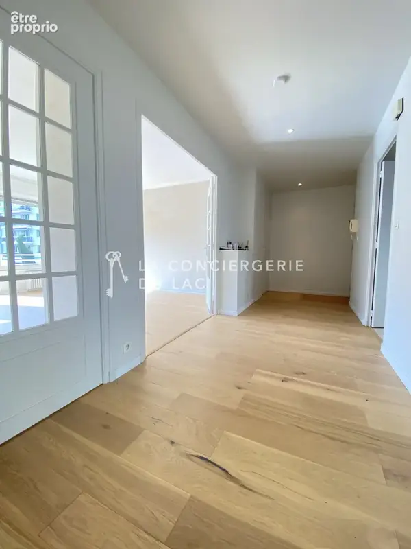 Centre Ville d'Annecy / Quartier Bonlieu / 5 pièces de 104 m2 plein Sud avec Clim - photo 10