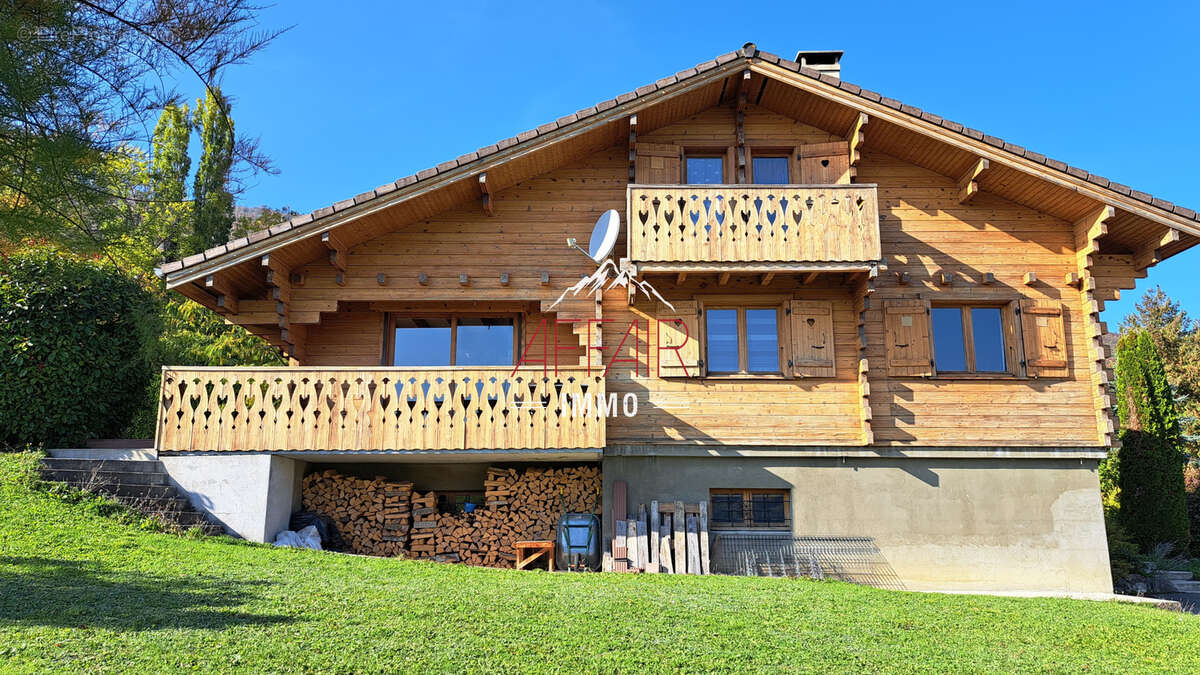 Maison à LA MURAZ