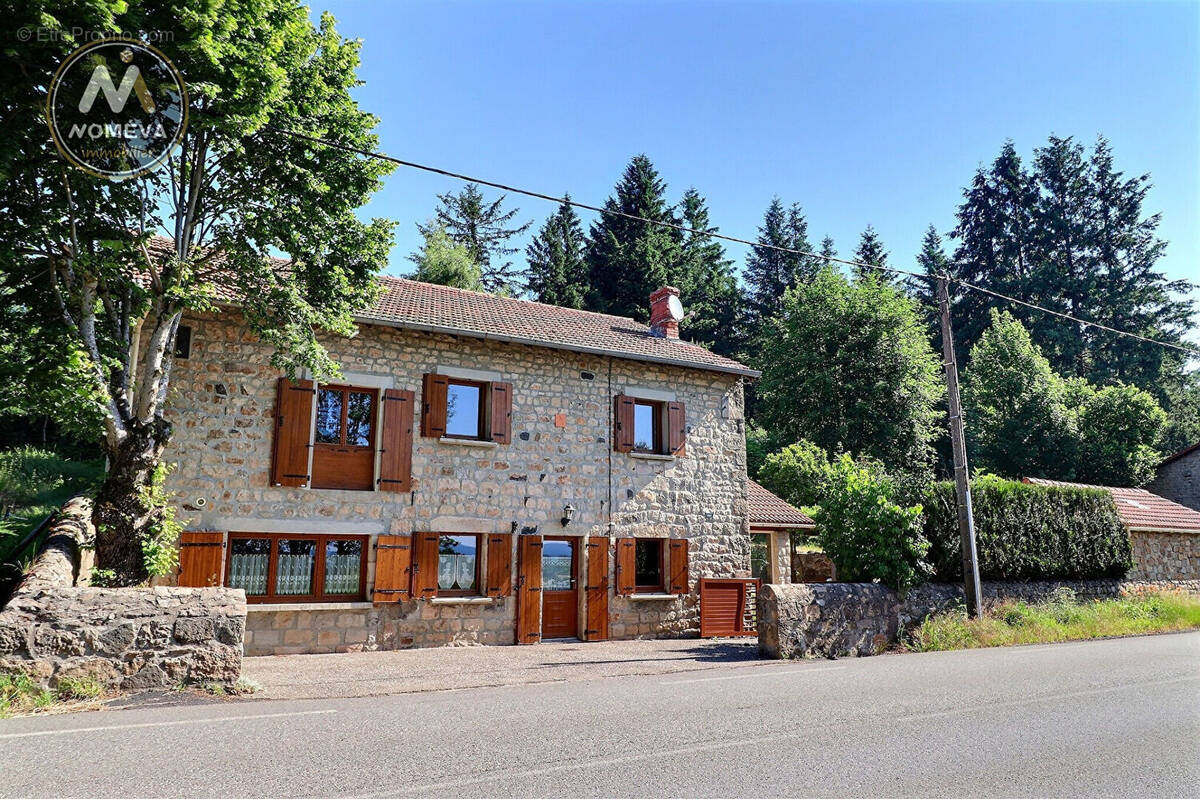 Maison à LAPTE