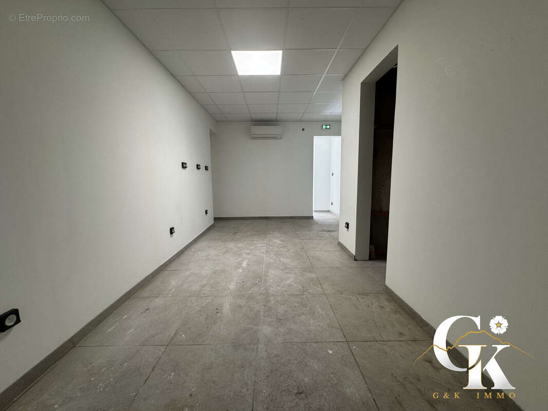 Commerce à GRENOBLE