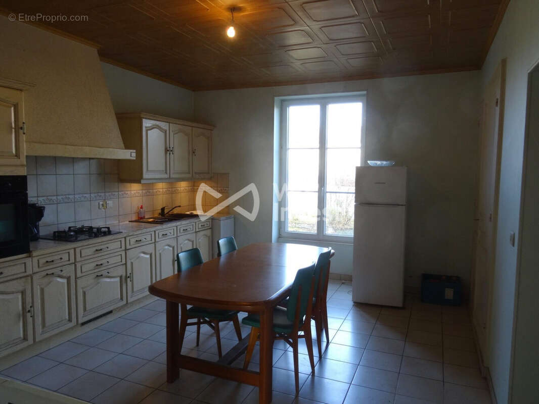 Maison à CRAVANT
