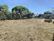 Terrain à LA GUERINIERE