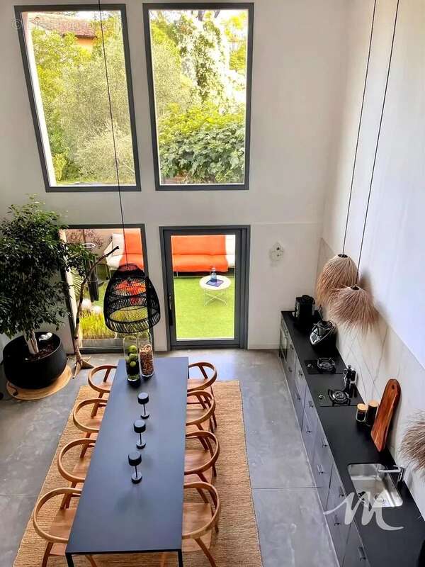 Maison à SAINT-MAXIMIN-LA-SAINTE-BAUME