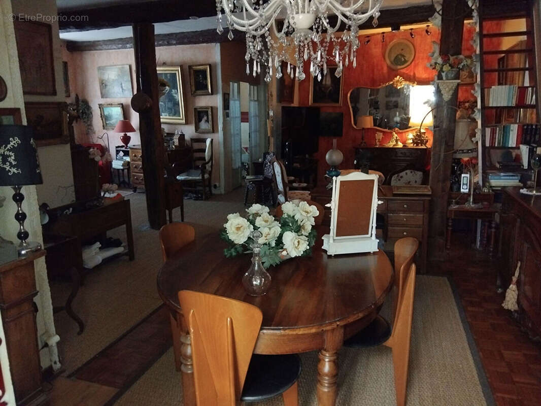 Maison à LEZIGNAN-CORBIERES