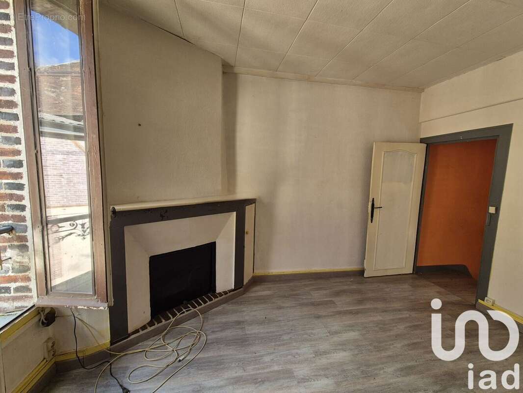 Photo 3 - Maison à JOIGNY