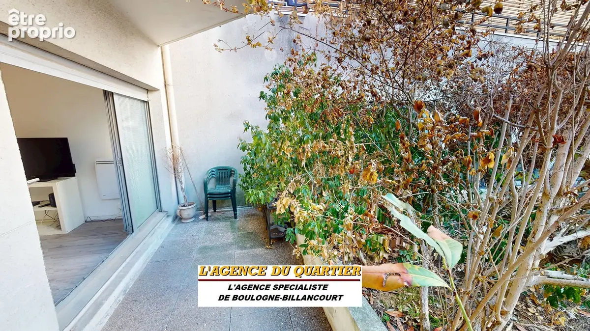 Rue Gallieni, beau studio 2 pièces de 32m² avec jardin-terrasse de 9m² et cave. - photo 6