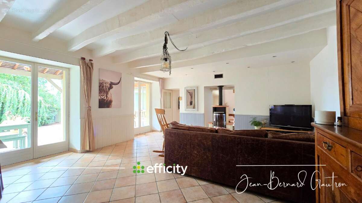 Maison 139 m² à Bedee  - photo 2