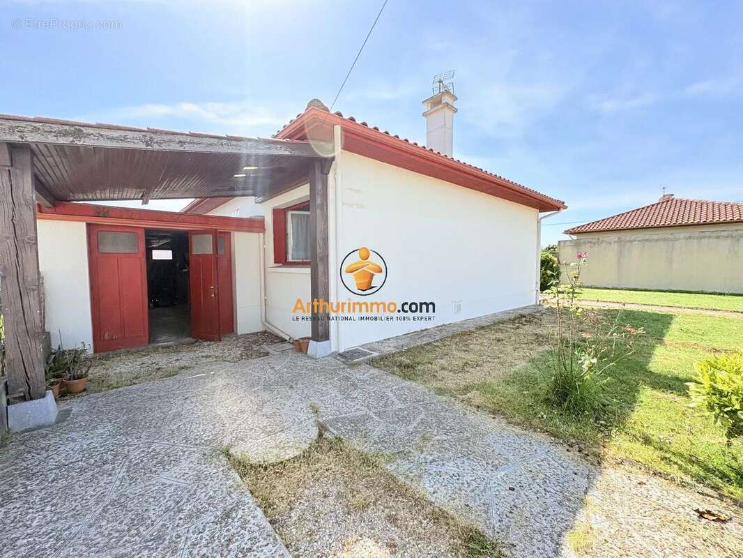 Maison à BAZET