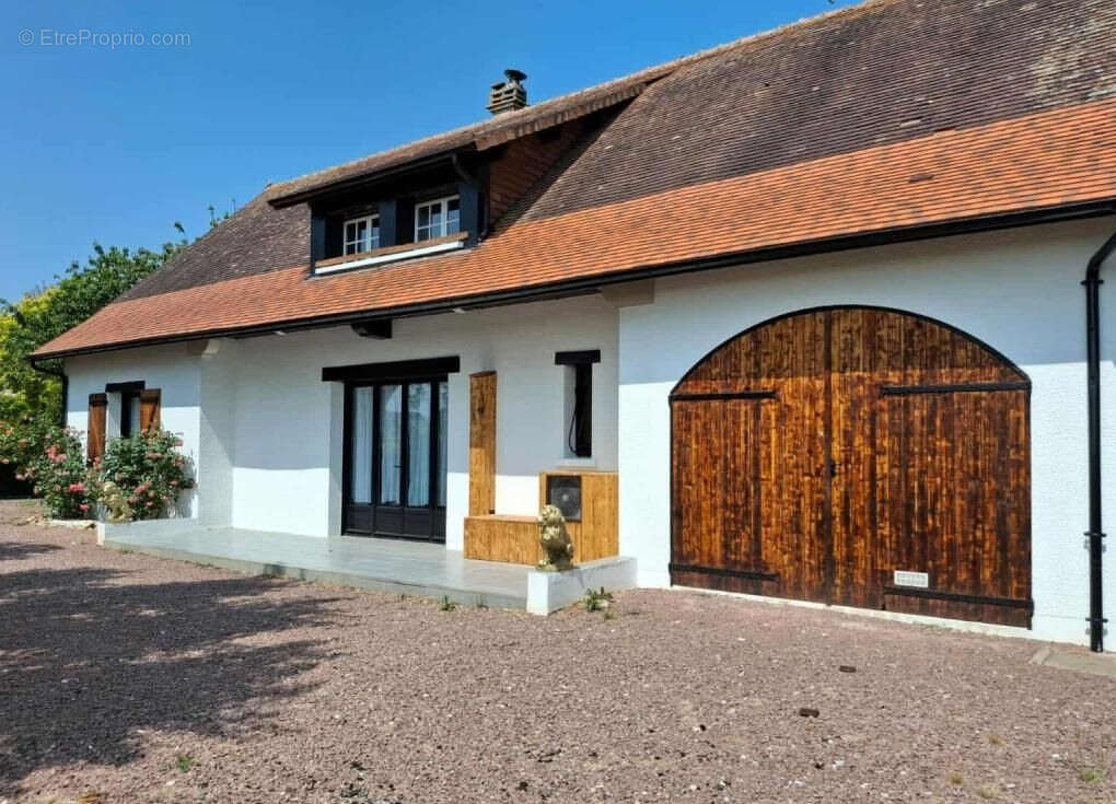 Maison à MONDION