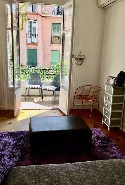 Nice centre - 2p de 55m2 + 2 balcons - photo 6