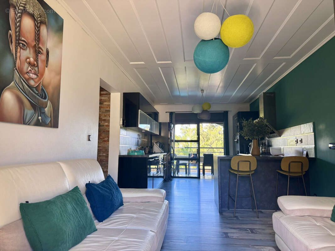 Photo 3 - Maison à LE TAMPON