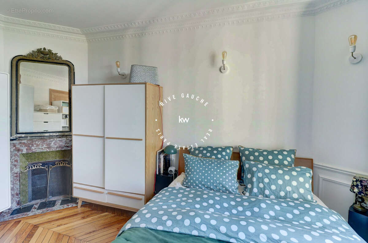Appartement à PARIS-15E