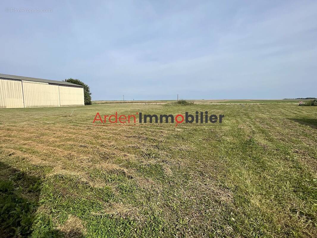 Terrain à ASFELD