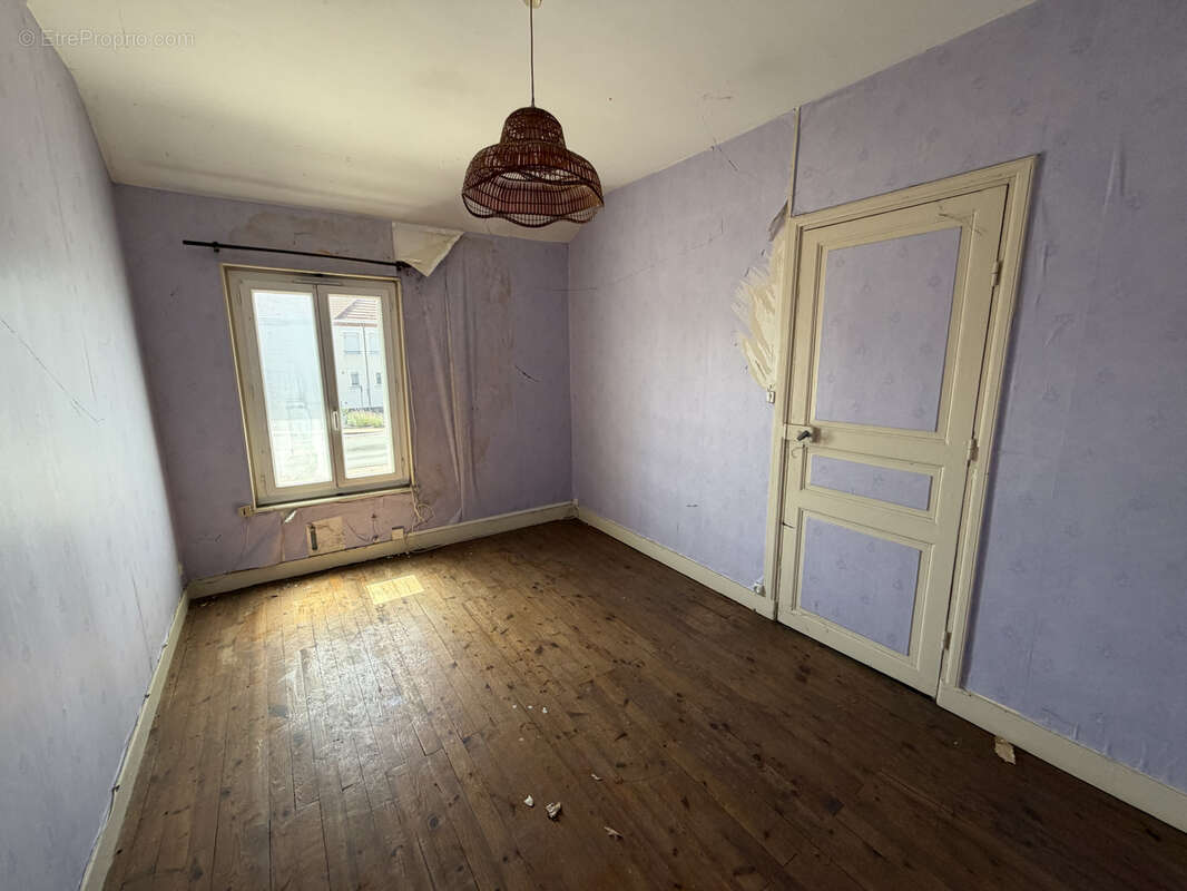Maison à LAPALISSE