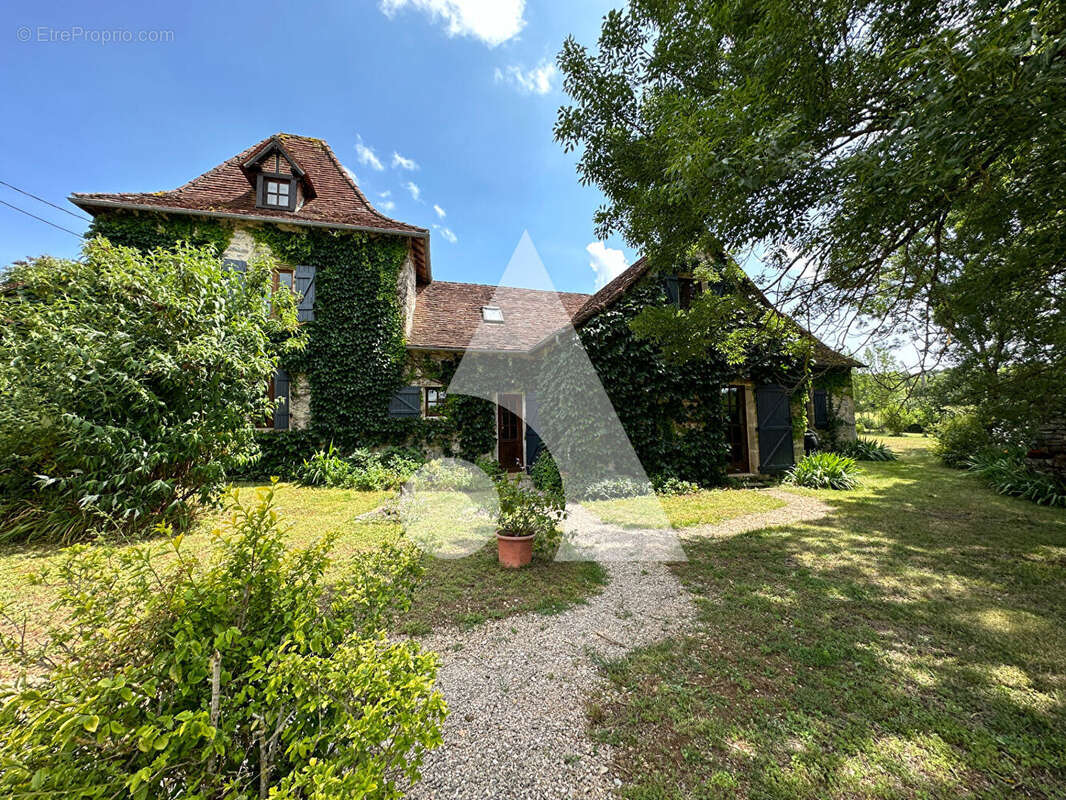 Maison à LARROQUE-TOIRAC