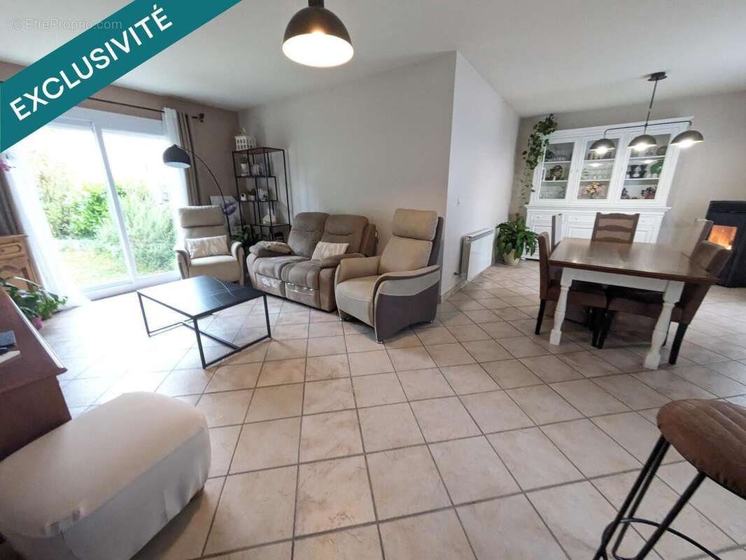 Photo 4 - Maison à MORESTEL