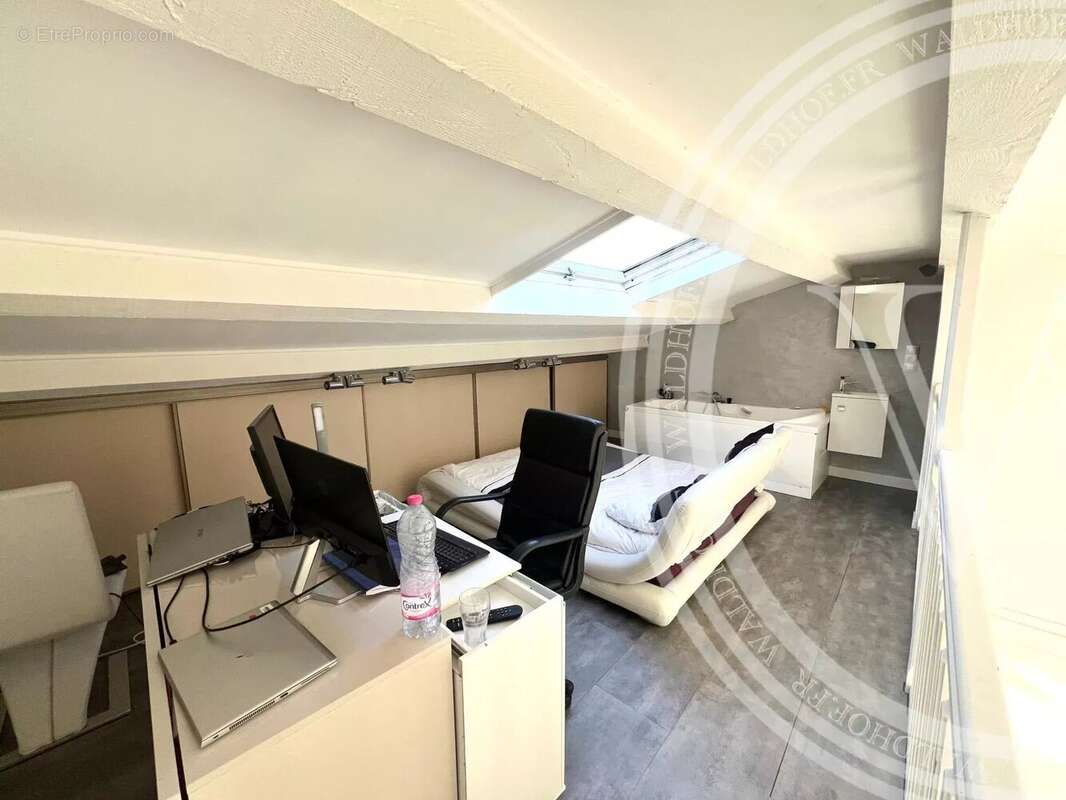 Appartement à MOUGINS