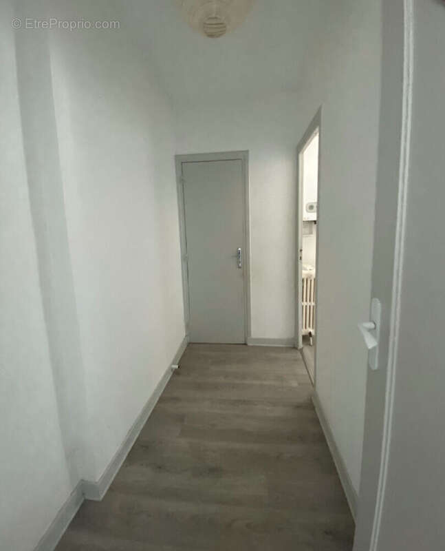 Appartement à GUILHERAND-GRANGES