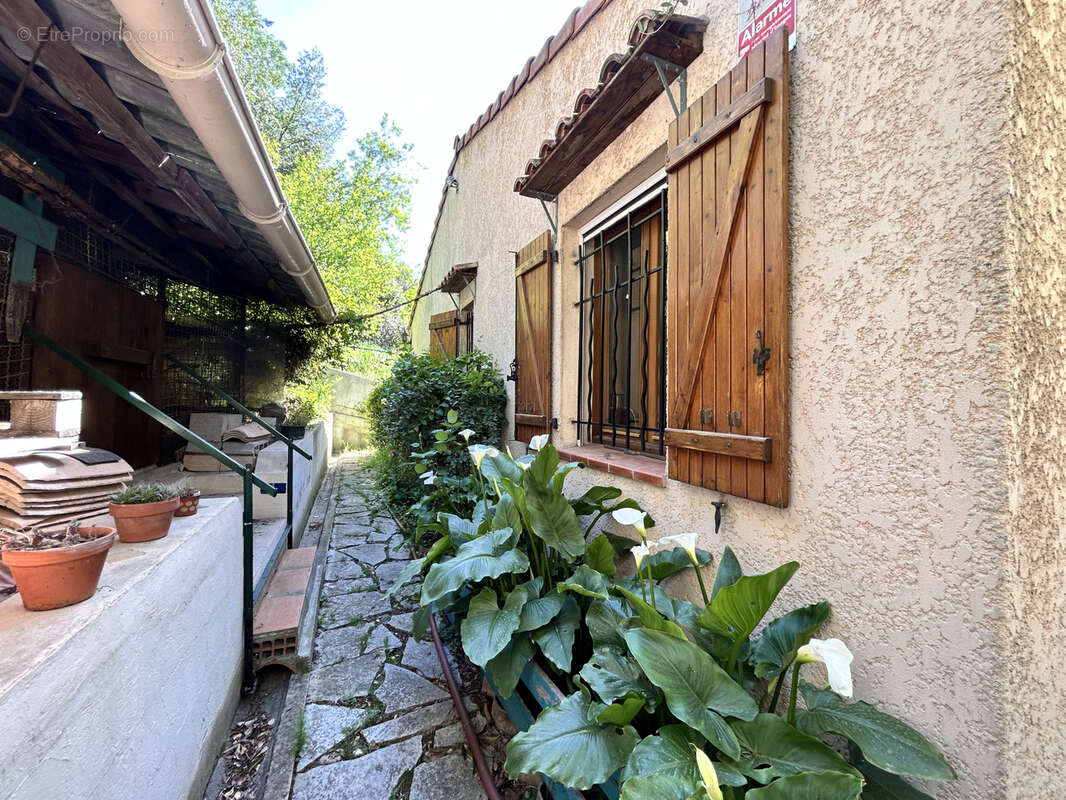 Maison à MARSEILLE-13E