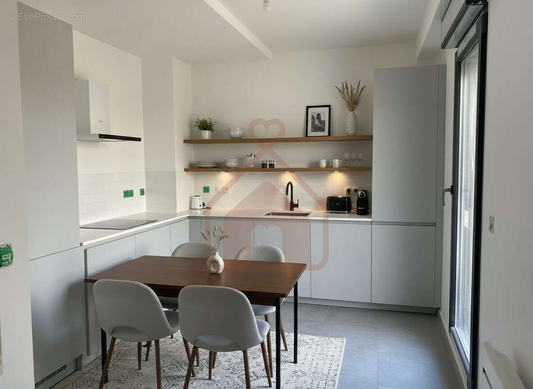 Appartement à LE KREMLIN-BICETRE