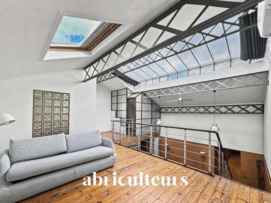 Loft 114 m² – Rare et dans un quartier recherché en vente à Argenteuil (95100) - photo 2