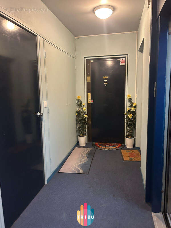Appartement traversant de 95 m2 avec terrasse et double box   Résidence Le Méditerranée, Marseille - photo 18