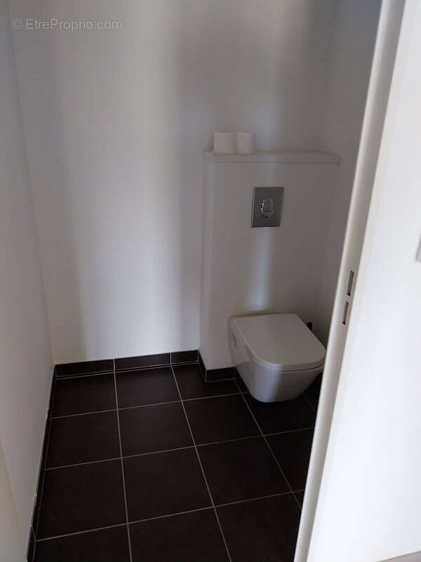 Appartement  3 pièces 71 m2 Quartier Jeanne d'Arc - photo 9
