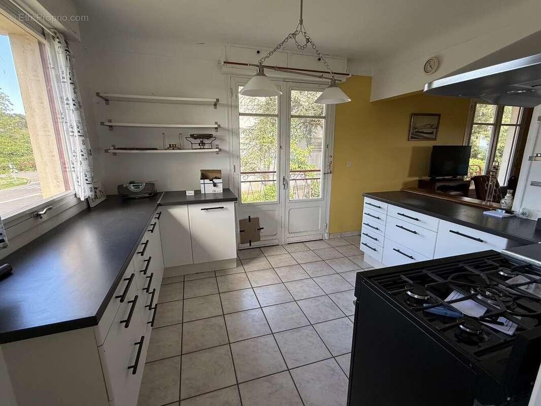 Maison à AIGNAN
