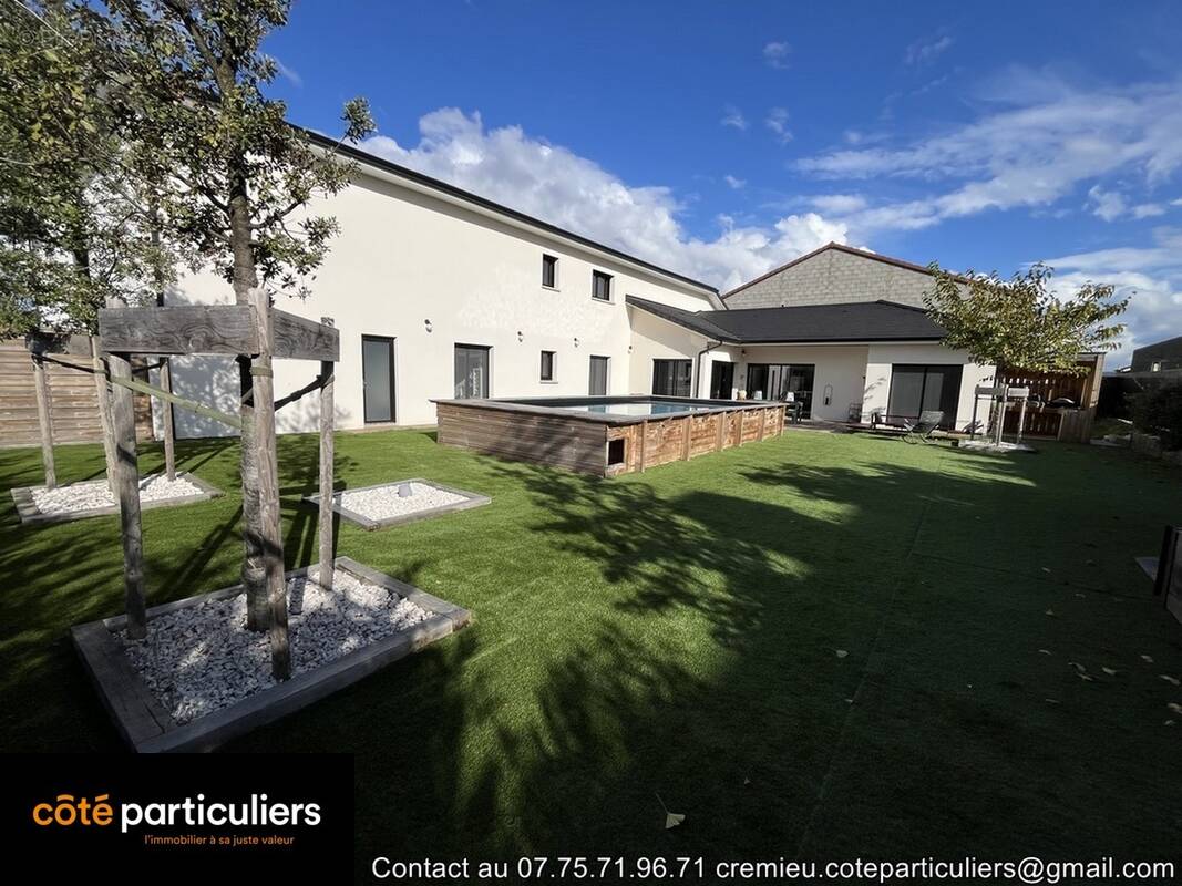 Commerce à CHAVANOZ