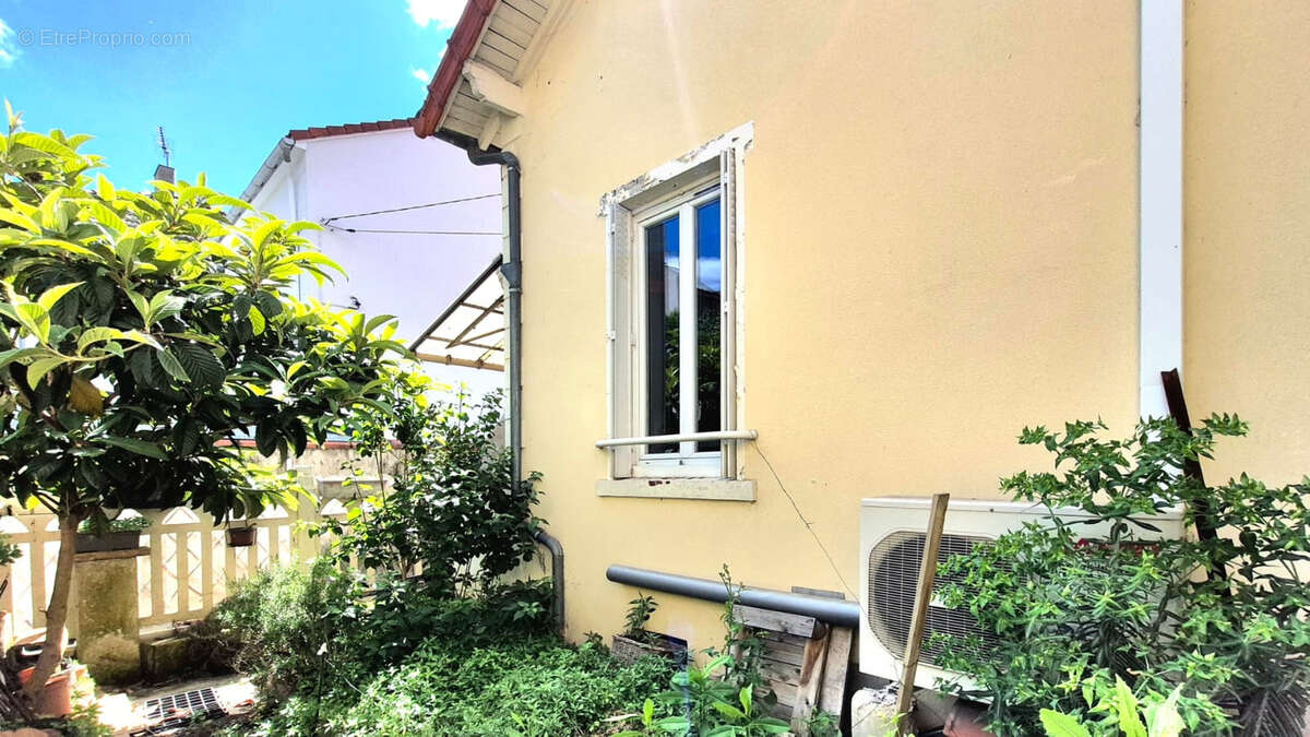 Maison à COLOMBES