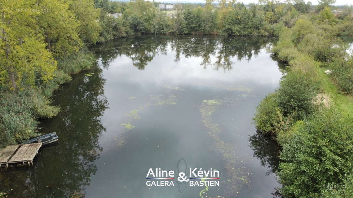 Terrain à HAUCONCOURT