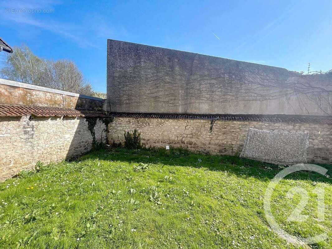 Appartement à MONTEREAU-FAULT-YONNE