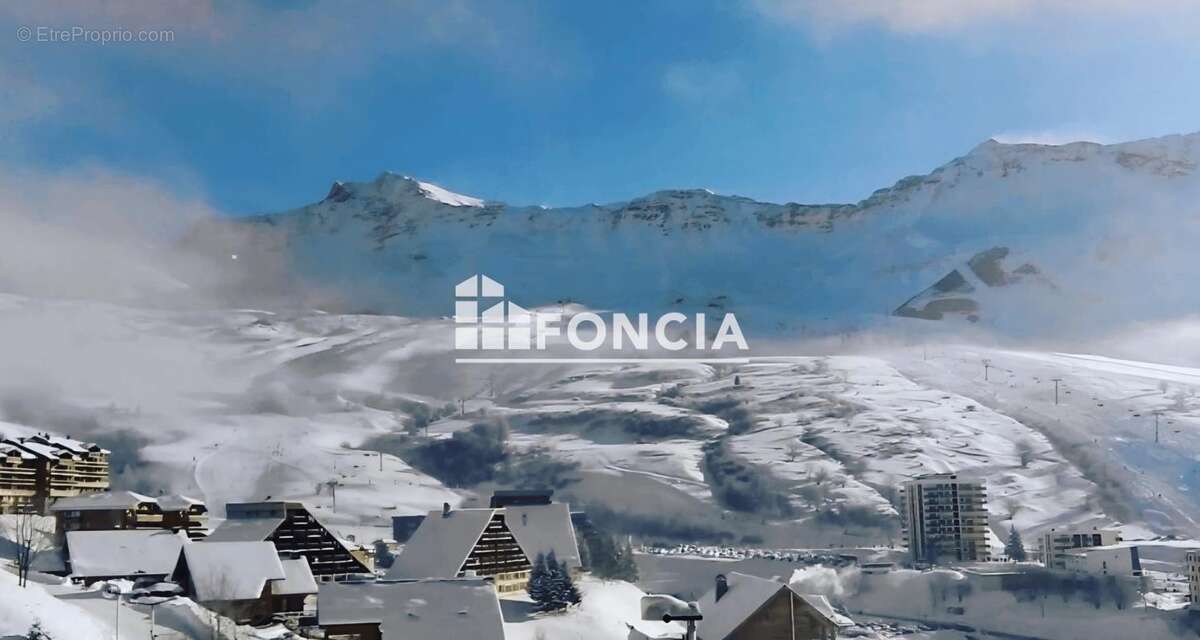 Appartement à SAINT-FRANCOIS-LONGCHAMP