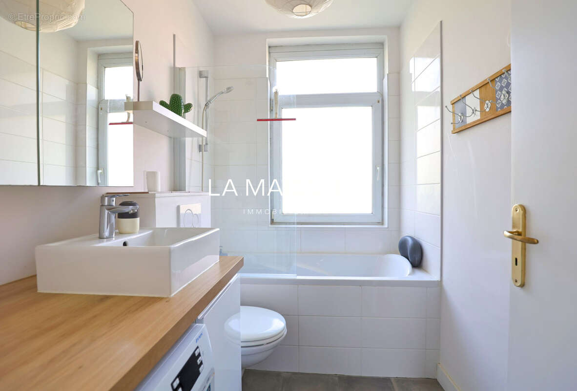 Maison à LA MADELEINE