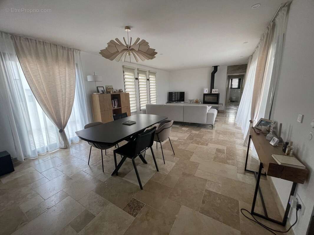 Maison à SAUBENS