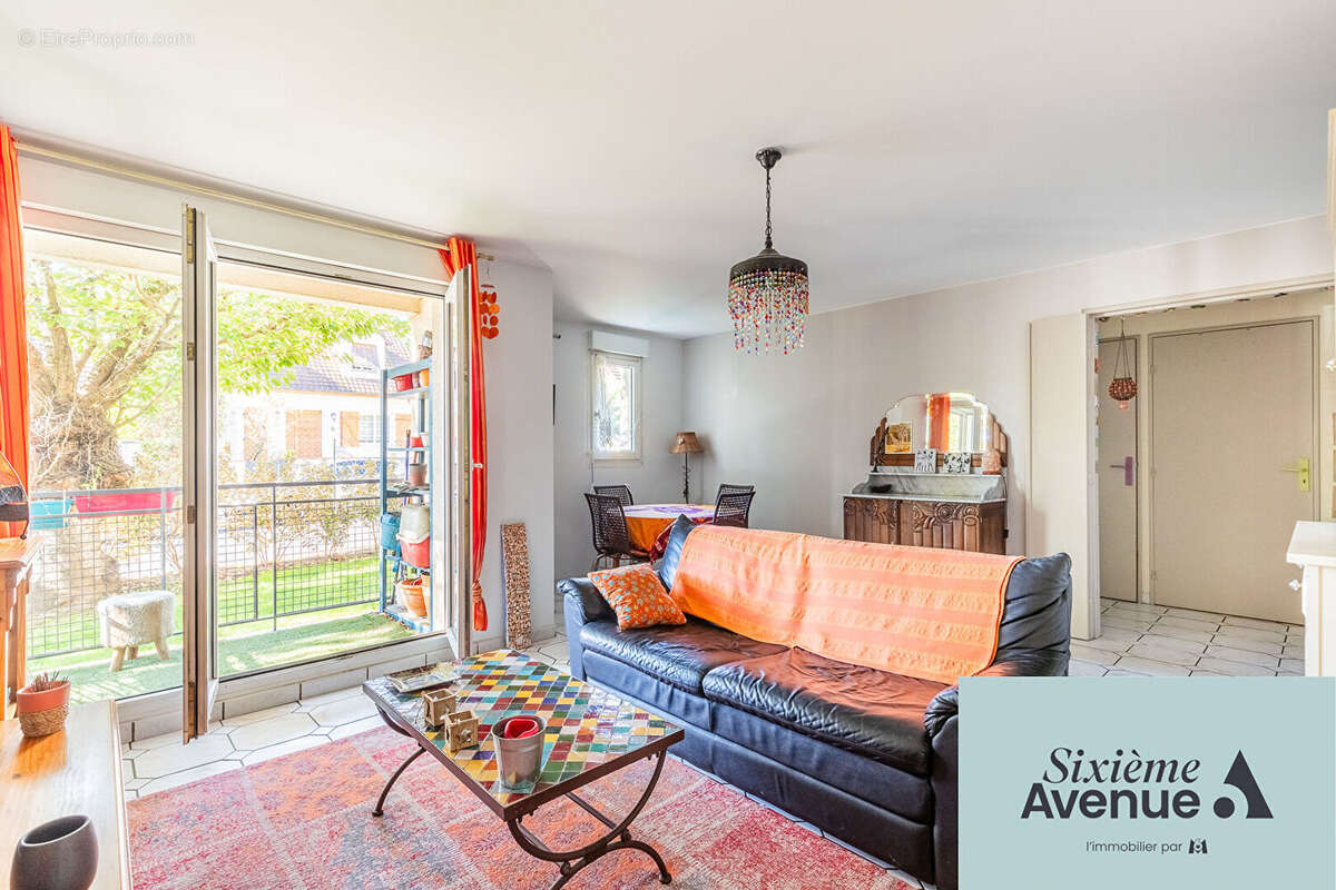 Appartement à CHILLY-MAZARIN