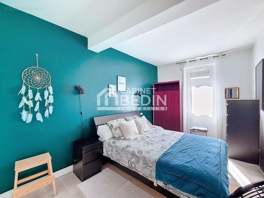 Maison à BRUGUIERES