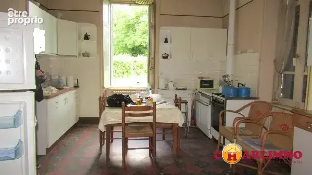 Maison 170 m² à Saint-Laurent-Sur-Gorre  - photo 3