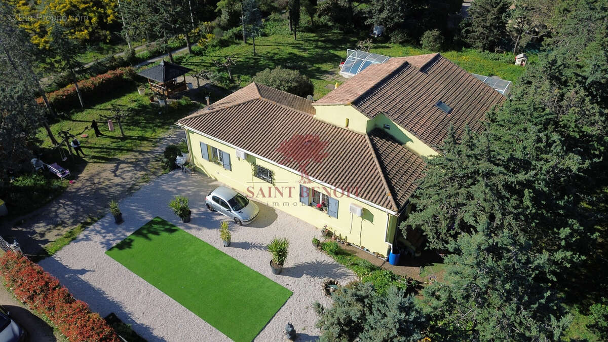 Maison à SAINT-ANDRE-DE-SANGONIS