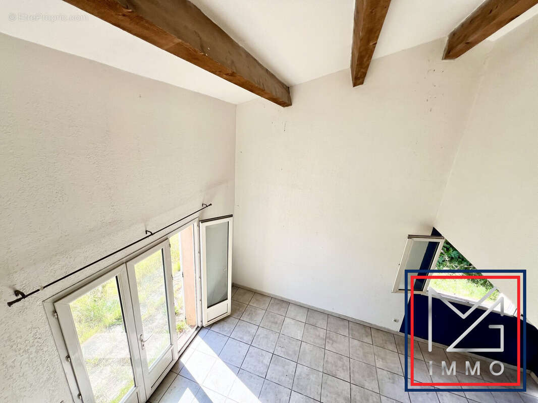 Maison à SIX-FOURS-LES-PLAGES