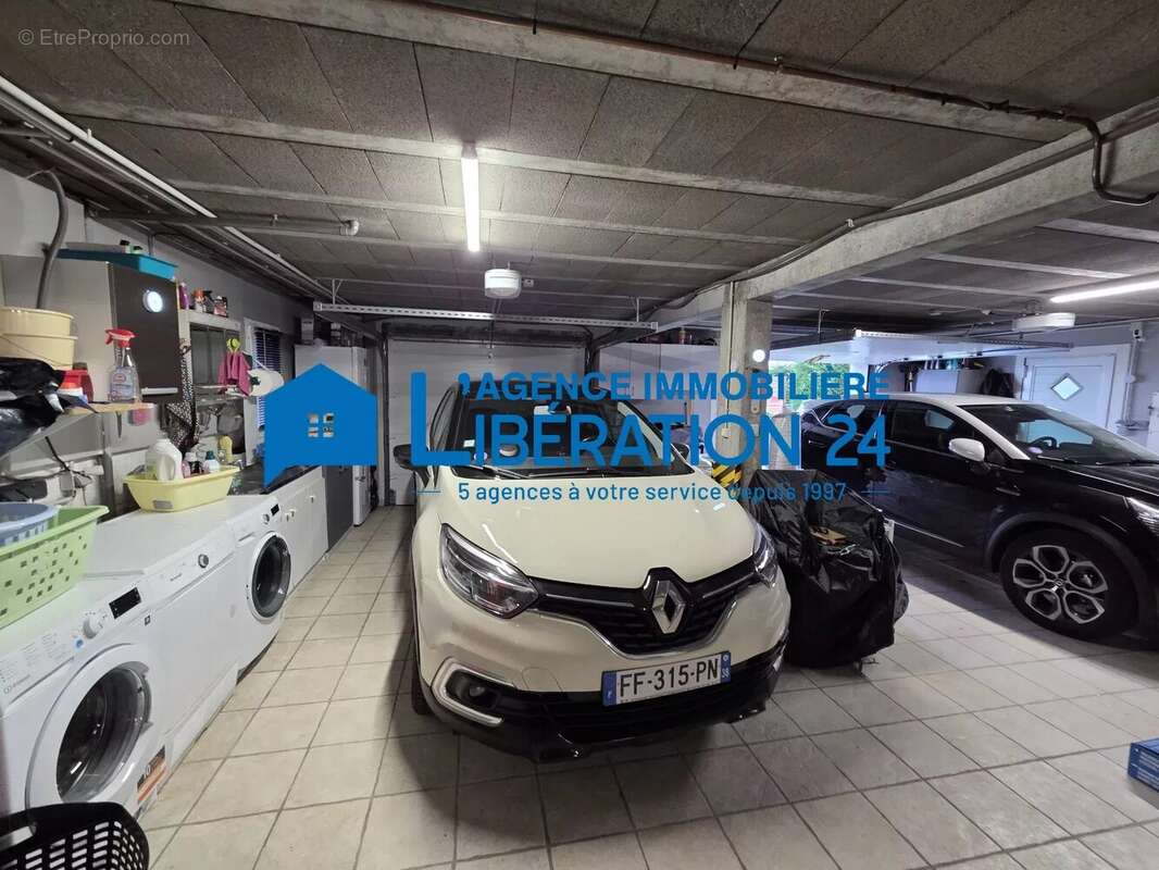 Maison à CHATEAUNEUF