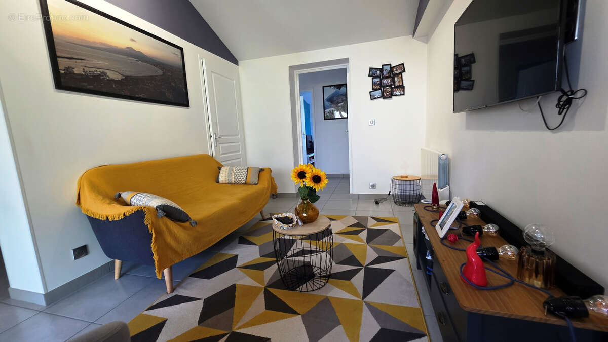 Appartement à HEYRIEUX