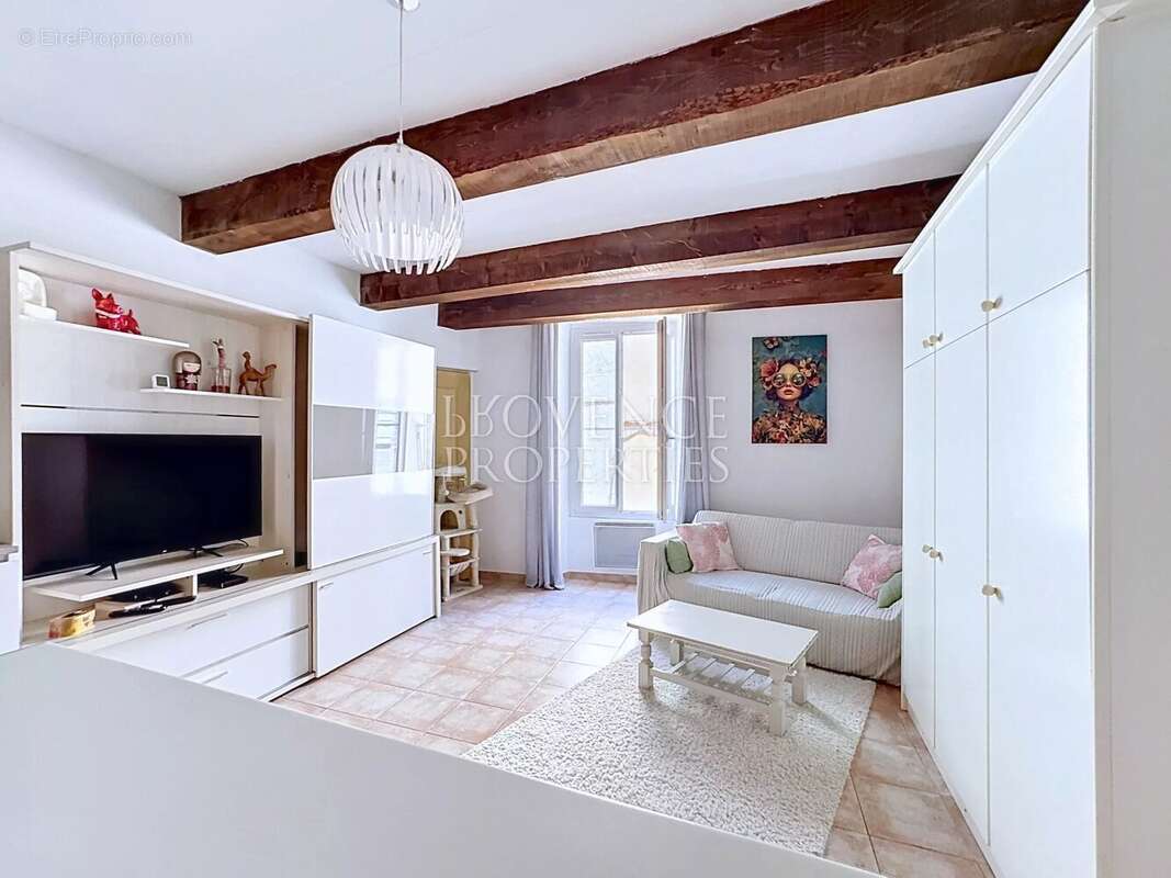 Appartement à BARJOLS