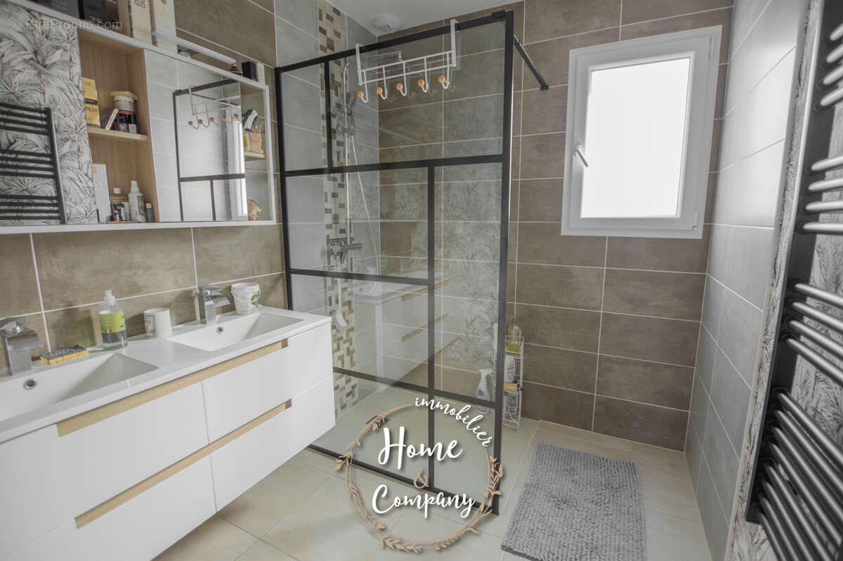 Maison à SAINT-SULPICE-DE-ROYAN