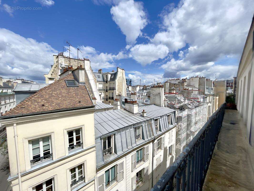 Commerce à PARIS-4E