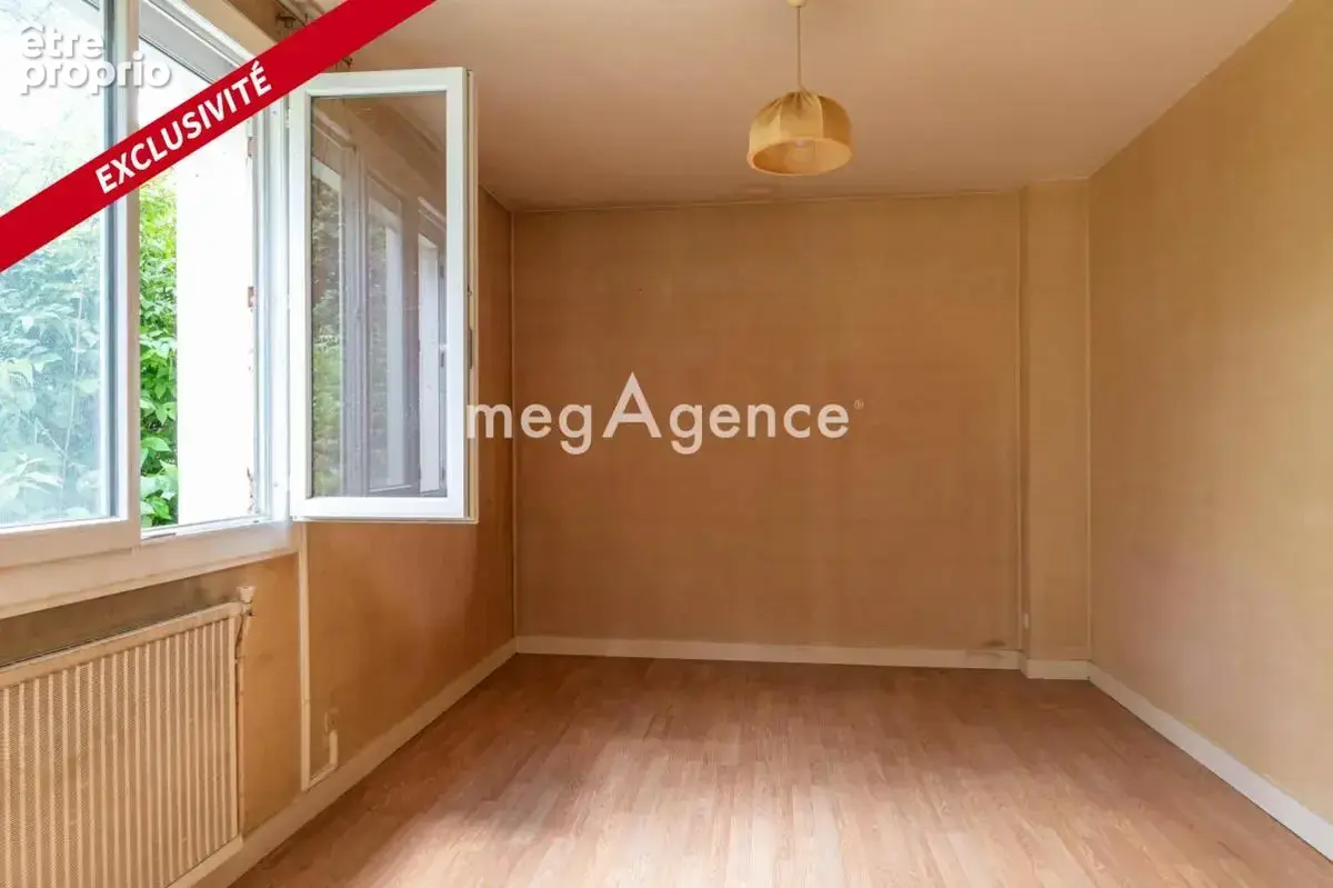Appartement lumineux avec loggias, piscine et tennis - photo 5