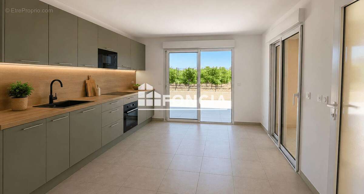 La londe les maures a 750 m du centre ville beau t4 de 83 m2 en frais de notaire reduits (2.5%) avec 3 terrasses de 85 m2 en tou - photo 3