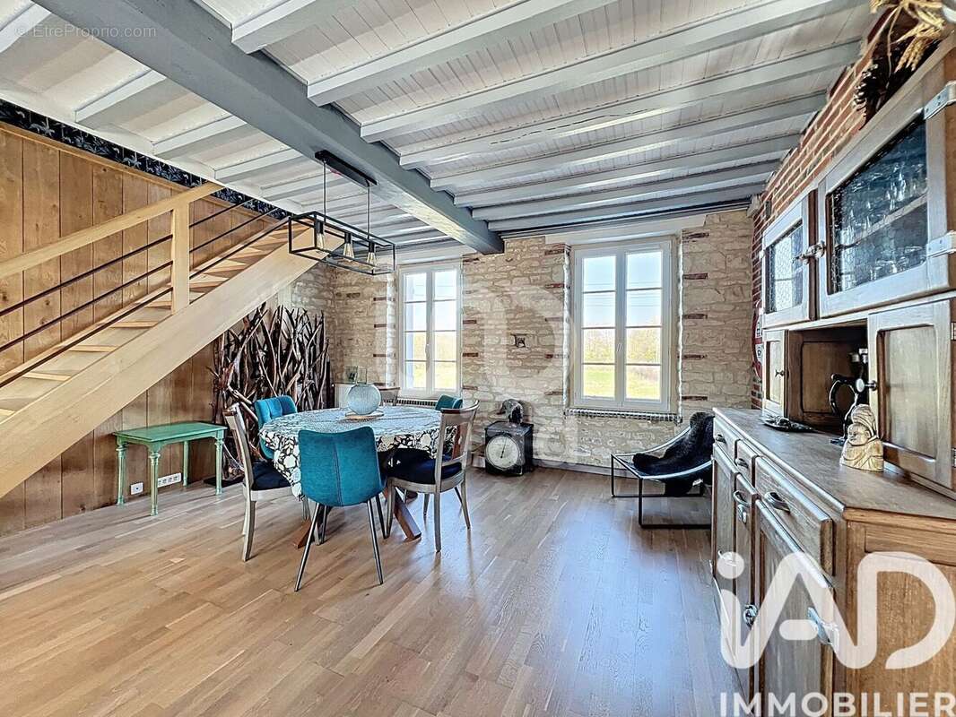 Maison 165 m² à Courtaoult  - photo 9